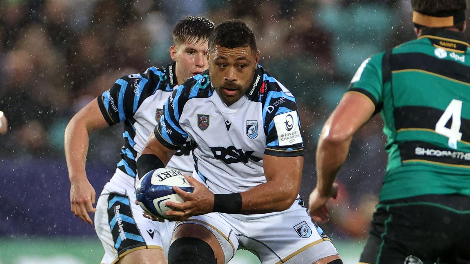 Taulupe Faletau carries the ball for Cardiff against Northampton