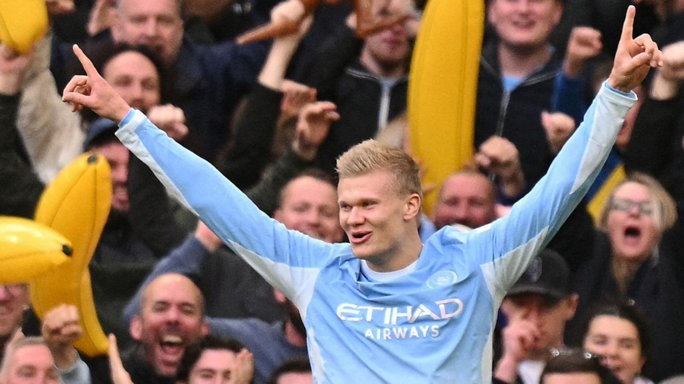 Erling Haaland celebrates scoring against Ipswich Town