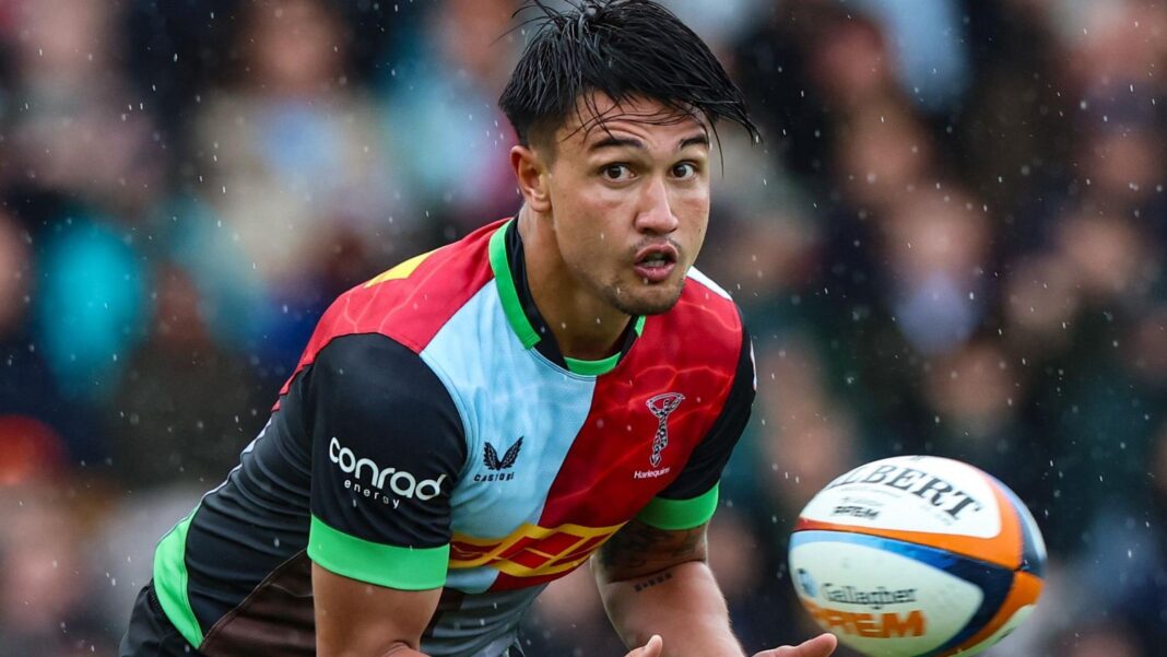 Smith set for Quins landmark as Baxter returns Marcus Smith in Harlequins shirt looks direct at camera as he prepares to catch a pass