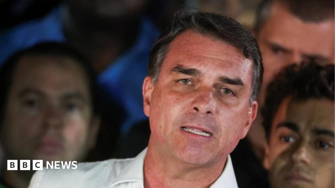 Flávio Bolsonaro’s passports cancelled after he fails to surrender them Flávio Bolsonaro’s passports cancelled after he fails to surrender them