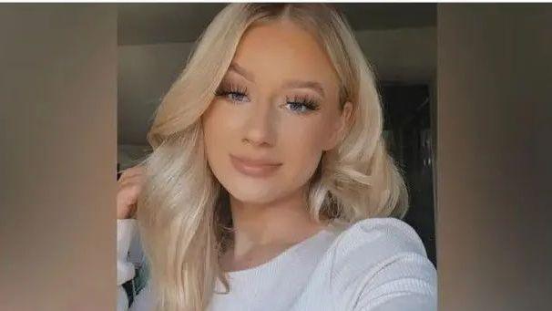 Lucy Harrison, who has long blonde hair