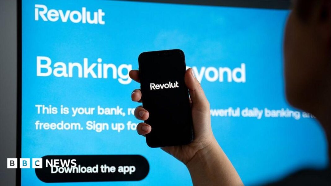Revolut outage hits ‘multiple services’ as thousands of users report app issues Revolut outage hits ‘multiple services’ as thousands of users report app issues