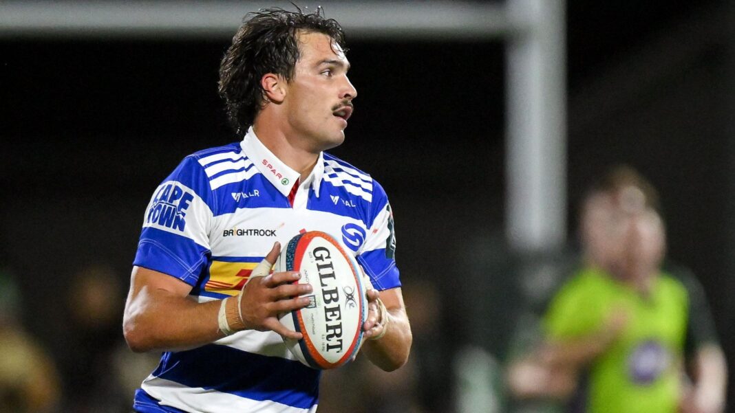 Bristol beaten by Stormers in Champions Cup opener Jonathan Roche carries the ball for Stormers