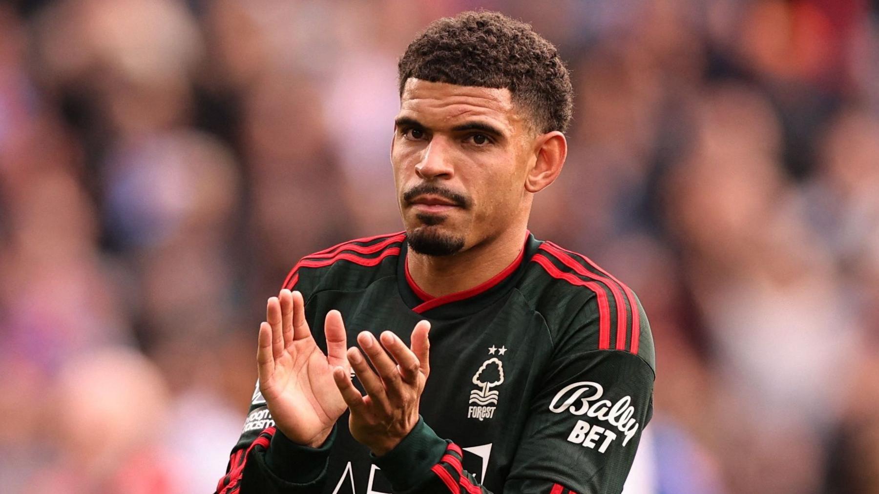 Premier League - Crystal Palace v Nottingham Forest - Selhurst Park, London, Britain - October 11, 2026 Nottingham Forest's Morgan Gibbs-White looks dejected as he applauds fans after the match.