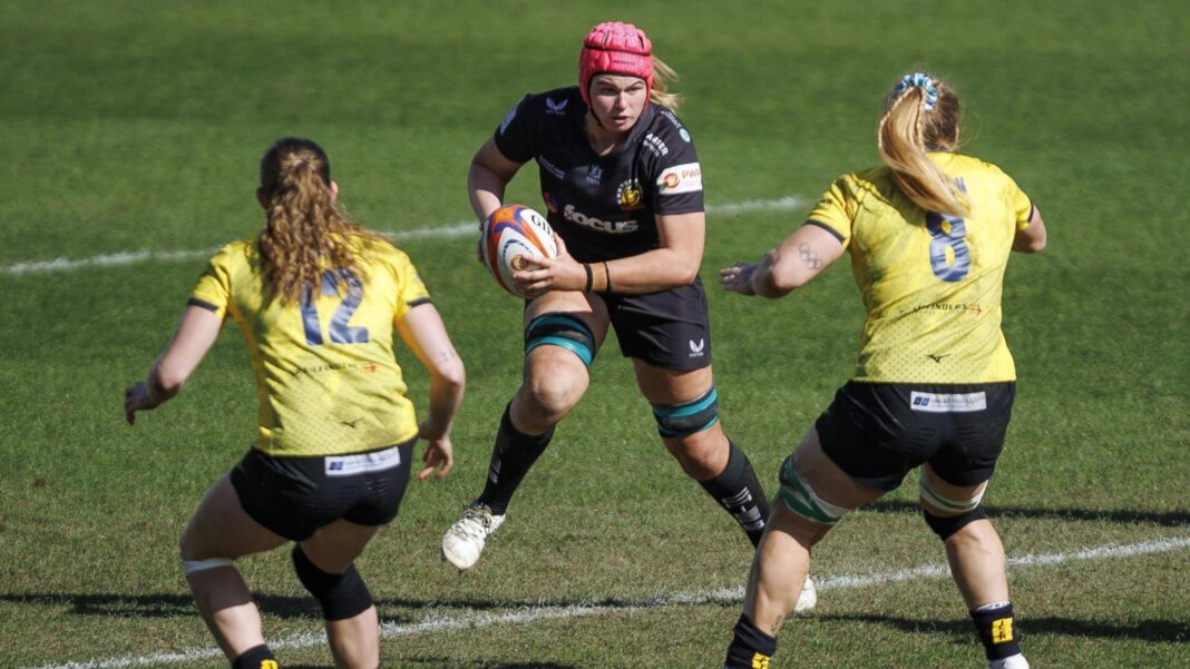 Dorothy Wall in action for Exeter Chiefs