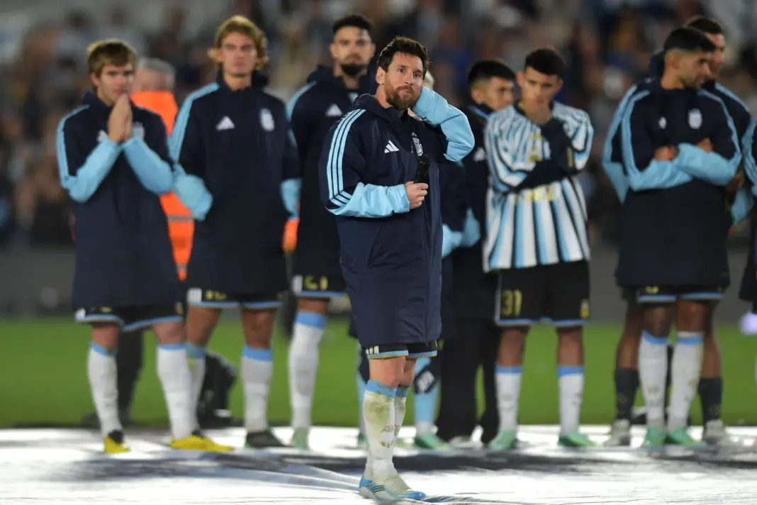 “Not coming here anymore with the Argentina national team will be very painful” – Lionel Messi gets emotional as he makes farewell speech “Not coming here anymore with the Argentina national team will be very painful” – Lionel Messi gets emotional as he makes farewell speech