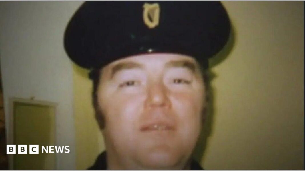 Family of prison officer shot dead by IRA to get state apology Family of prison officer shot dead by IRA to get state apology
