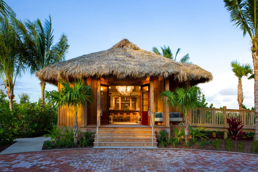 Readers’ Choice Awards 2026: 10 Top Resorts in Florida Keys Little palm island resort spa sammy shore club exterior