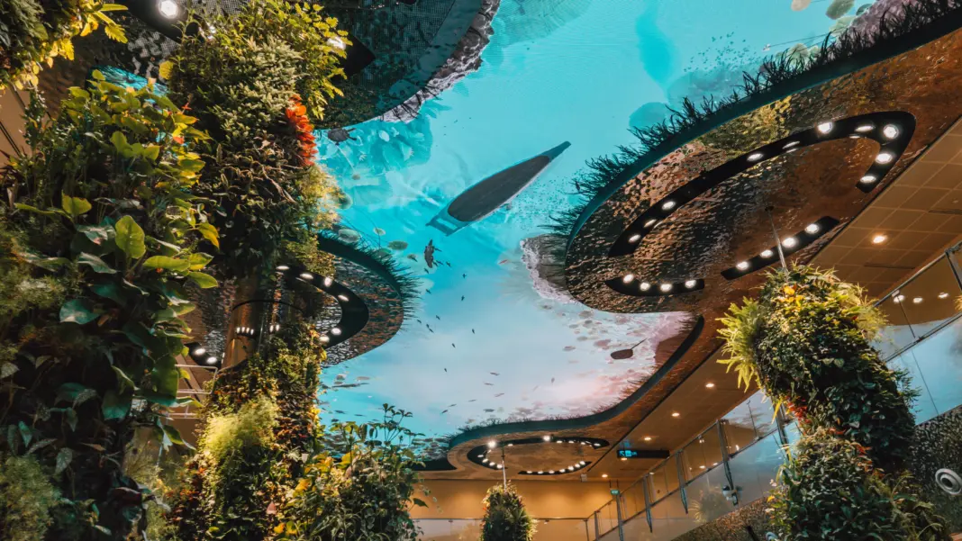 Singapore changi airport t2 dreamscape
