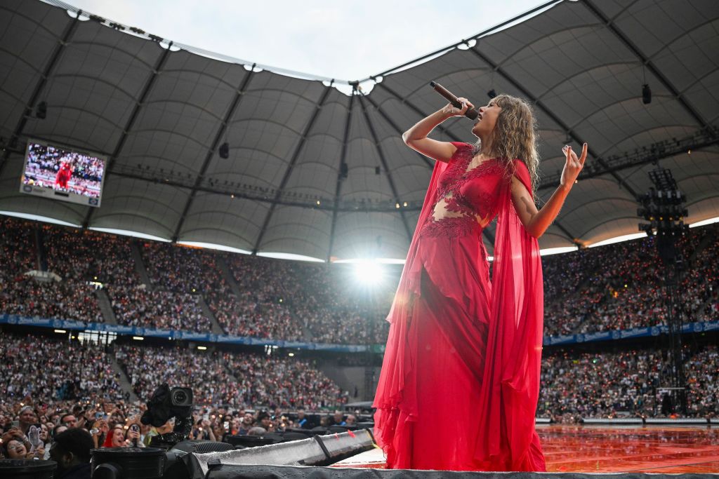 Taylor Swift performs onstage during "Taylor Swift | The Eras Tour" at Volksparkstadion on July 23, 2024 in Hamburg, Germany.