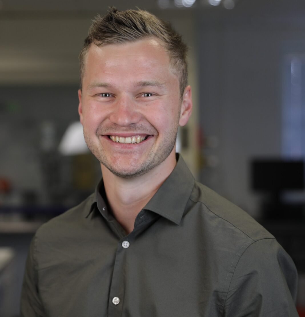Daniel Stewart on turning captured CO2 into the ingredients in shampoo image