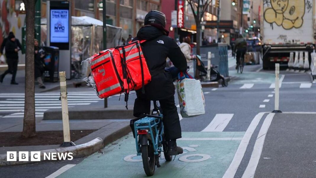 Doordash to buy Instacart in $17bn deal it says will expand customer options Doordash to buy Instacart in $17bn deal it says will expand customer options