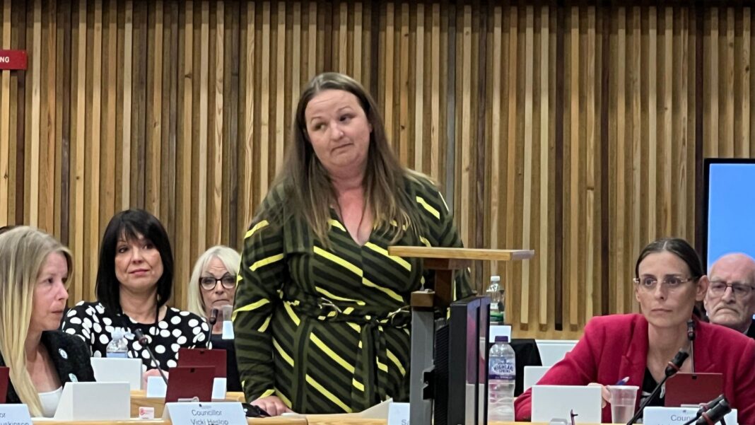 Ten councillors quit after leader’s fraud conviction New Ashfield District Council leader Samantha Deakin