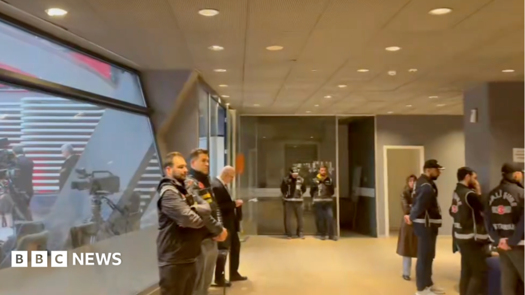 Turkish police raid opposition TV station, halting live broadcasts Turkish police raid opposition TV station, halting live broadcasts