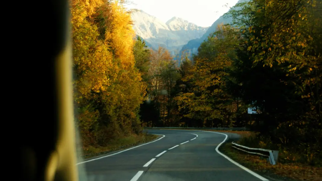 Snag These 11 Fall Travel Deals Before It’s Too Late Ana maria d rurv1vayzo4 unsplash 2
