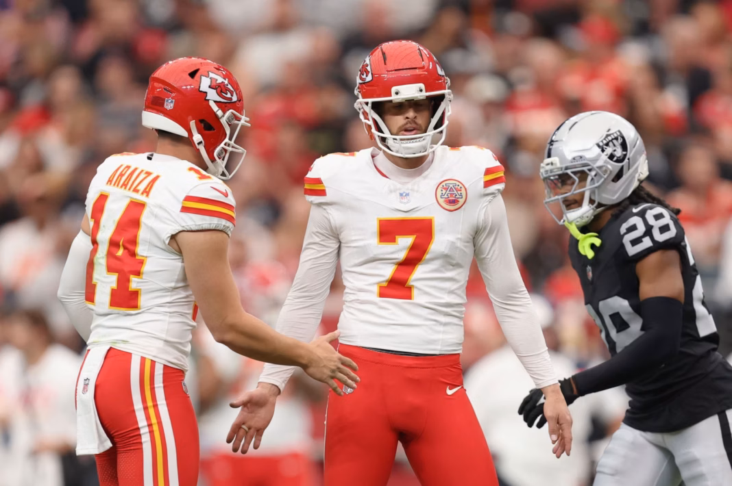 “He gets that he needs to pick it up”: Chiefs HC Andy Reid opens up about Harrison Butker after signing Justin Tucker “He gets that he needs to pick it up”: Chiefs HC Andy Reid opens up about Harrison Butker after signing Justin Tucker