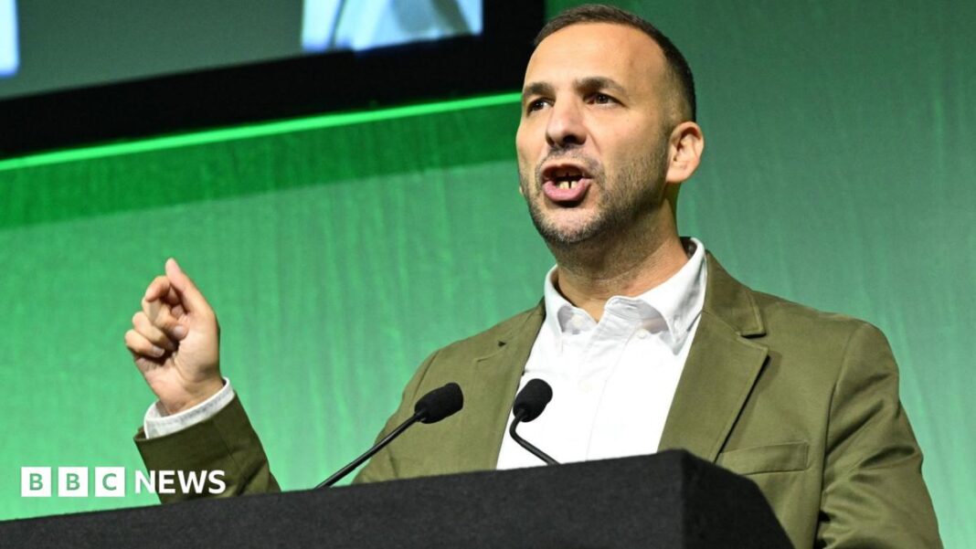 Chris Mason: Questions remain for Green Party leader Zack Polanski image