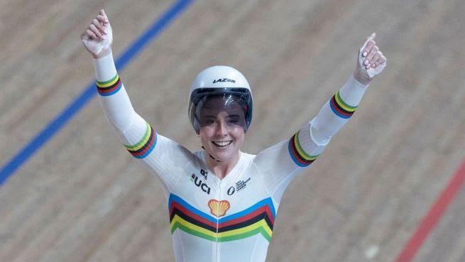 Emma Finuncane celebrates victory