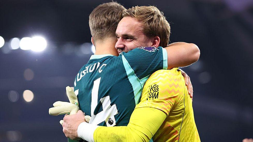 Brighton's Bart Verbruggen celebrates his side's 1-0 win against Manchester City