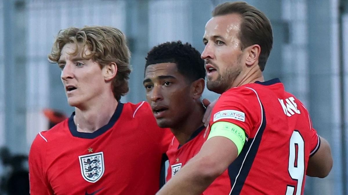 Anthony Gordon, Jude Bellingham and Harry Kane