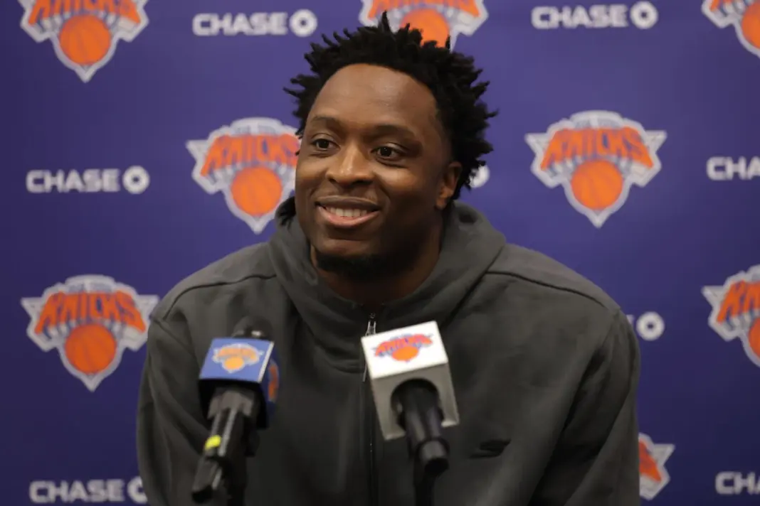 Mitchell Robinson In Splits As Ex-Knicks Reacts To OG Anunoby Allegedly Sliding In Erika Calabrese’s DMs Mitchell Robinson In Splits As Ex-Knicks Reacts To OG Anunoby Allegedly Sliding In Erika Calabrese’s DMs