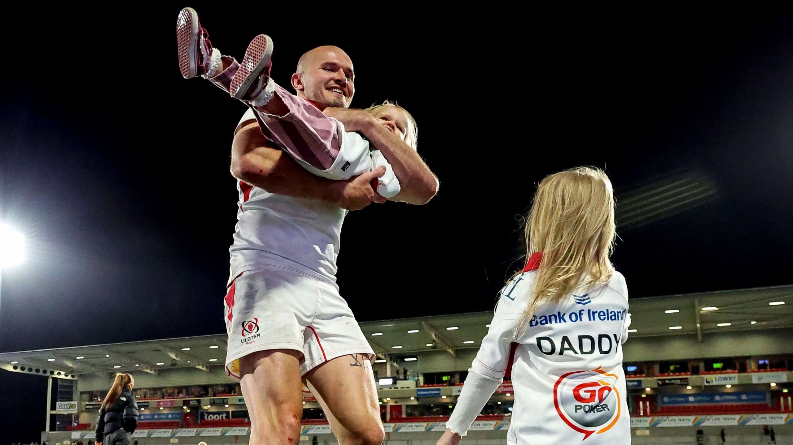 Jacob Stockdale with his daughters, Phoebe and Bonnie