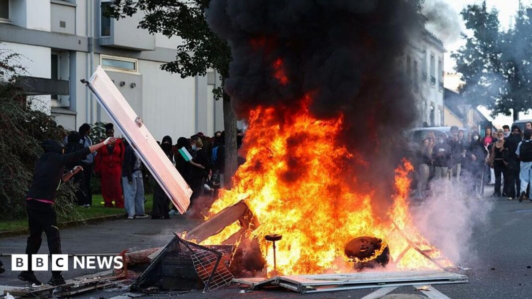 Riot police clash with students as education protests rage in France Riot police clash with students as education protests rage in France
