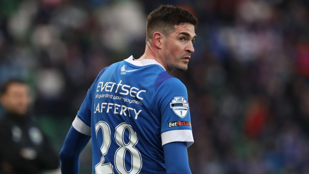 How have big names fared in the Irish Premiership? Kyle Lafferty in action for Linfield
