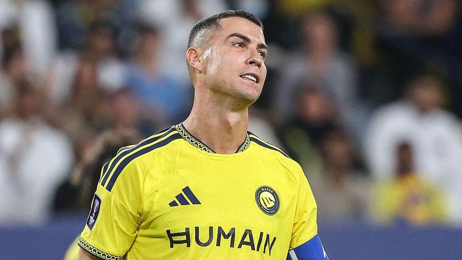 Cristino Ronaldo playing in a yellow Al-Nassr top