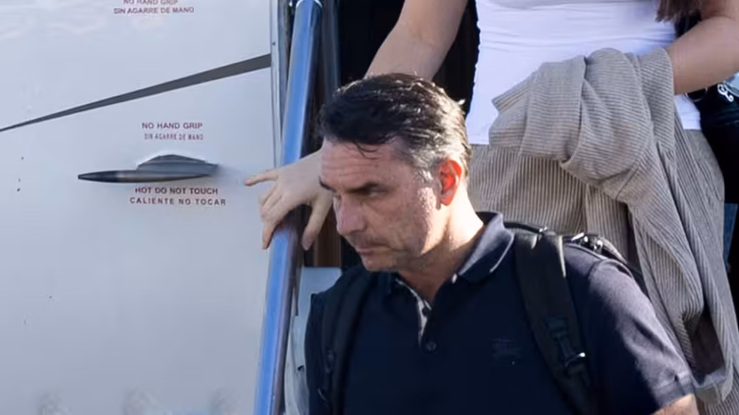 Flávio Bolsonaro claims fraud in Brazil’s presidential election Httpsd1e00ek4ebabms cloudfront netproduction134e5c90 fa5d 412d ab20 69e0f1347f93