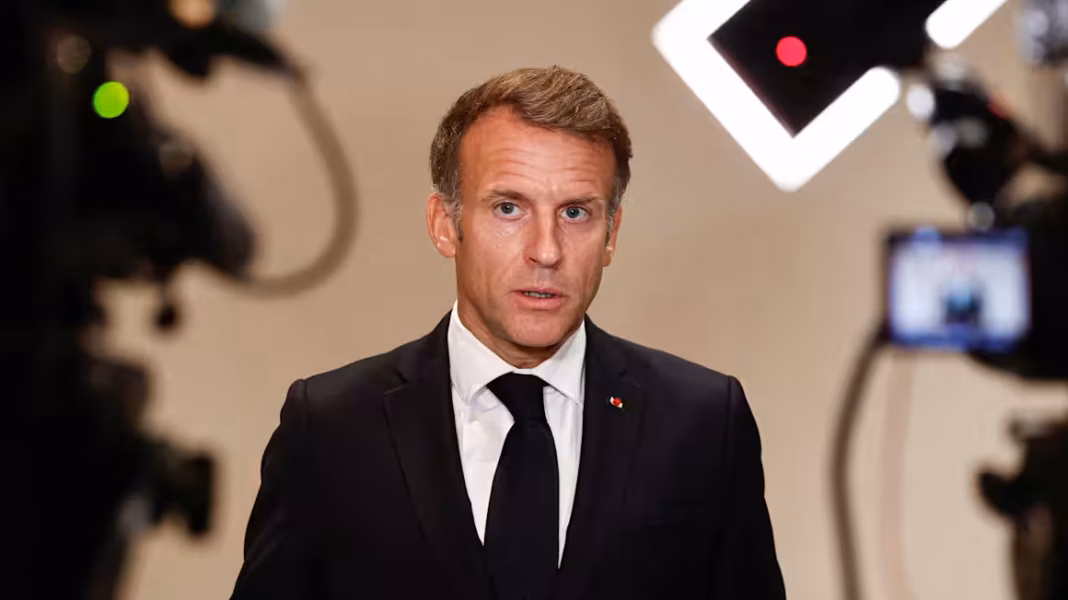 Httpsd1e00ek4ebabms cloudfront netproduction880cbddb e61c 4a0c b3bb 7a892dd5210b