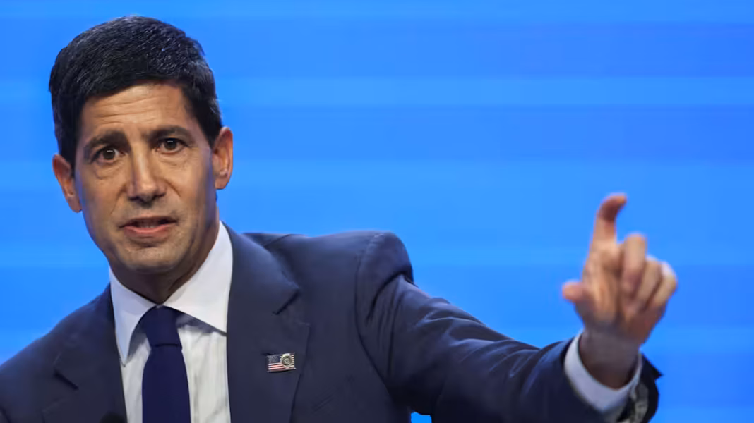 Dollar weakens as Fed’s Warsh declines to hint at October rate rise Httpsd1e00ek4ebabms cloudfront netproduction8d1fd651 871b 4c99 b974 d45192853d70