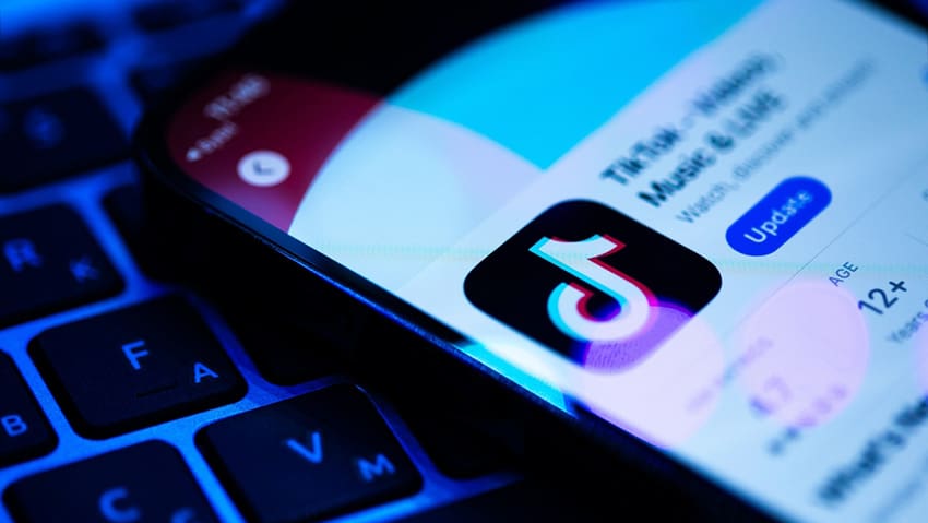 Where to Buy TikTok Likes in the UK? 6 Best Sites image