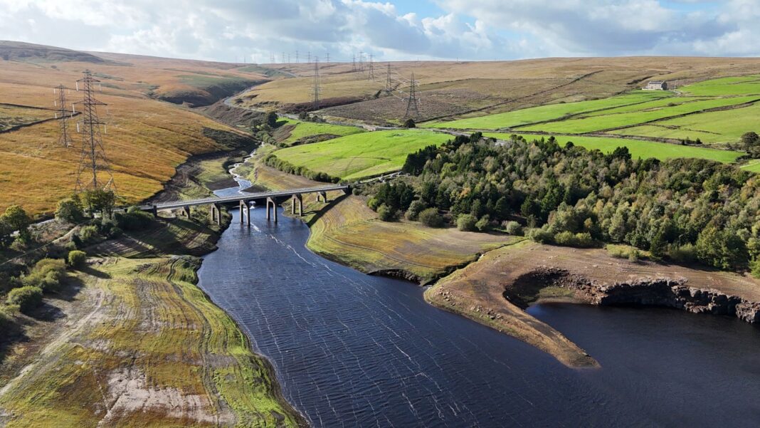Yorkshire Water boss resigns after company given lowest environmental rating Skynews baitings reservoir 7391819