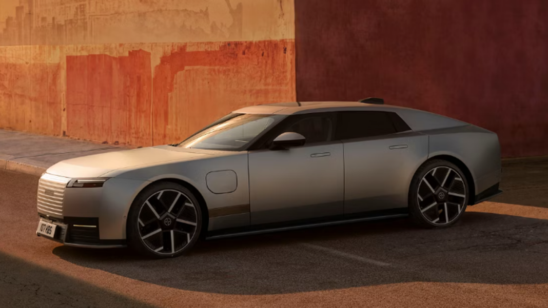 Jaguar unveils new electric car – two years after rebrand backfired Skynews jaguar electric car 7370105