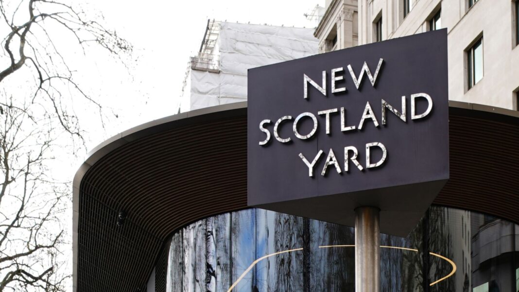 Ex-Met police officer accused of raping sleeping woman, court told Skynews metropolitan police 7372762