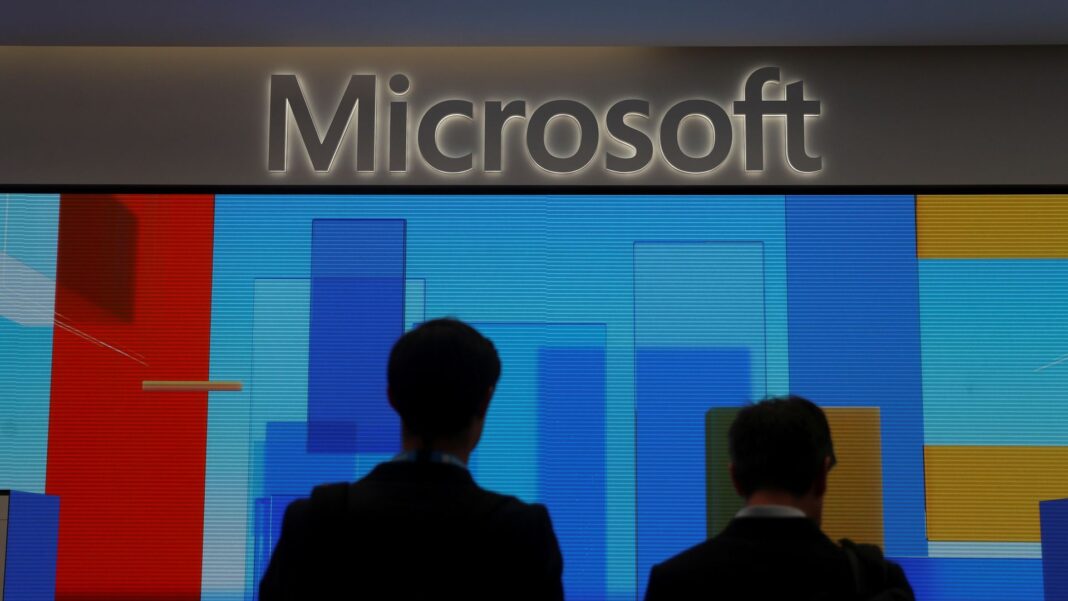 Microsoft offers ‘buyouts’ to 60,000 staff including UK workers Skynews microsoft oxford circus 7248660