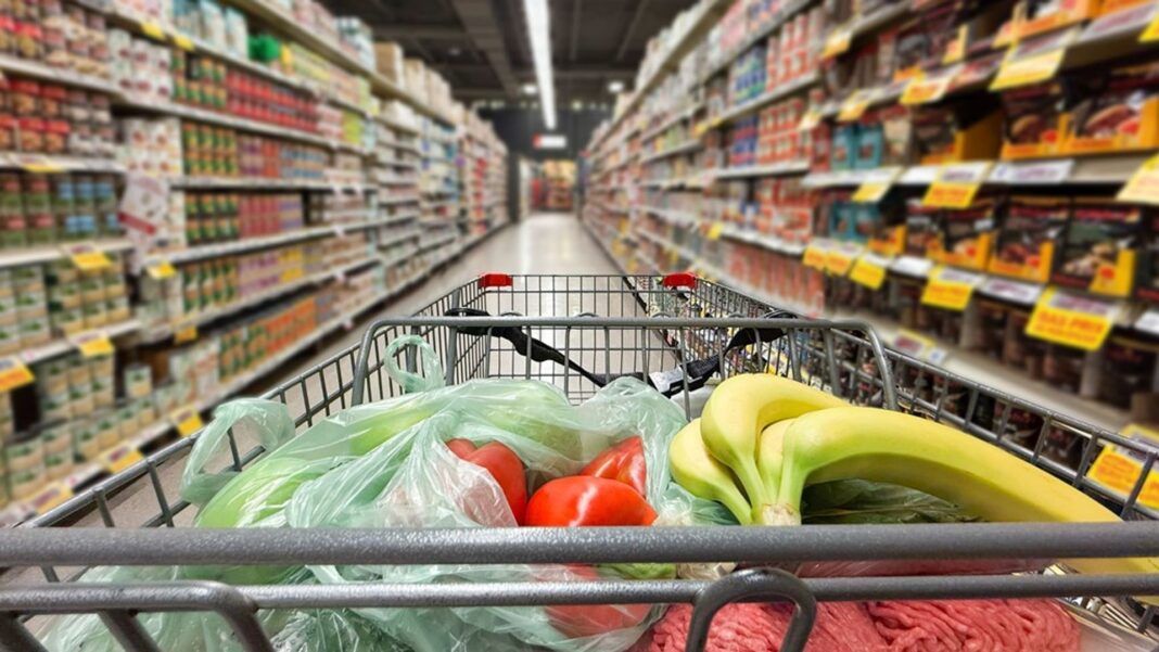 Grocery inflation ticks up again – as energy costs weigh on shoppers Skynews money food 7187899