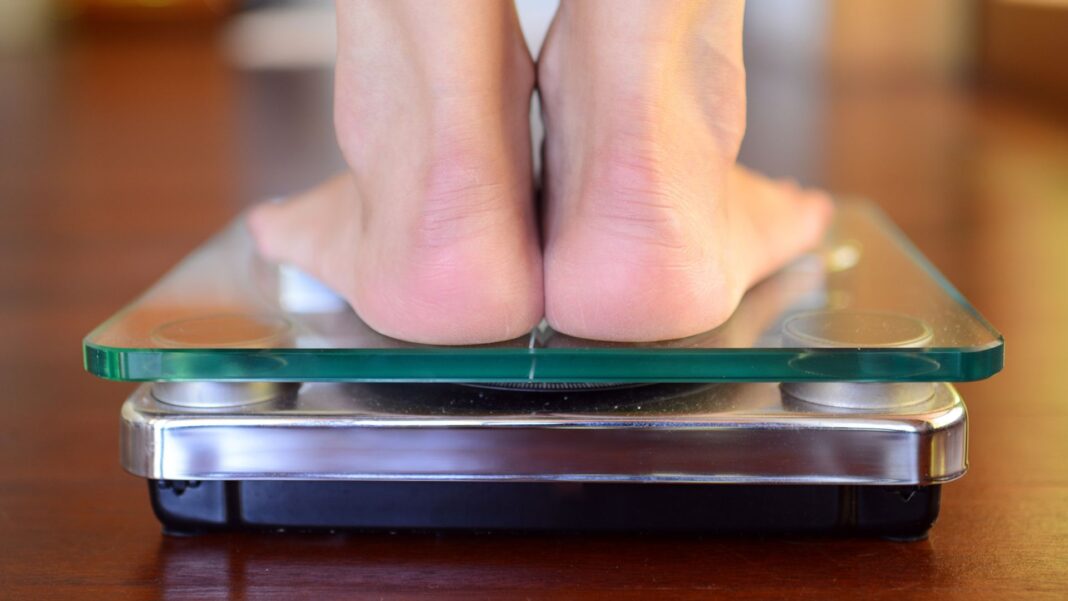 Mounjaro rollout on NHS needs ‘urgent’ boost, say MPs Skynews scales obesity 6254499