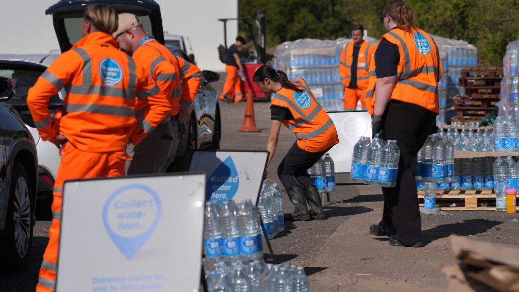 Water bills face £40 hike if sector is downgraded, industry chief warns Skynews thames water water 7319384