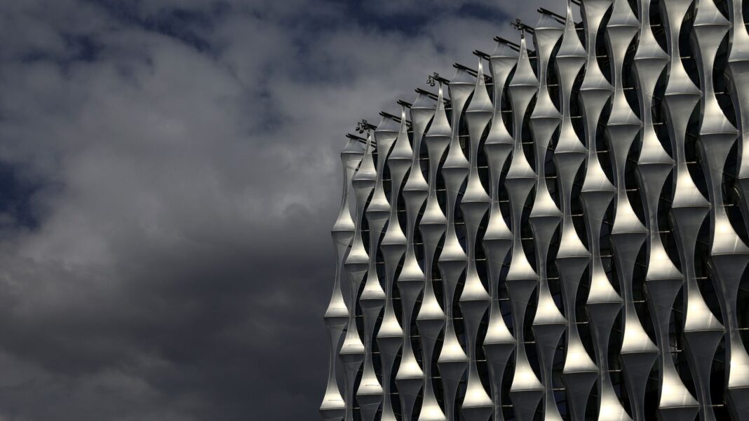 US embassy worker flown out of UK before police questioning Skynews us embassy london 7389296