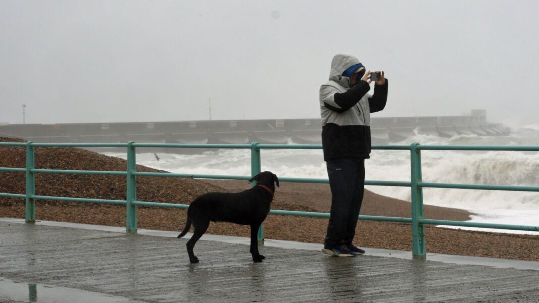 Rain and 80mph winds forecast for UK as Storm Boelo arrives Skynews weather uk storm 7385214